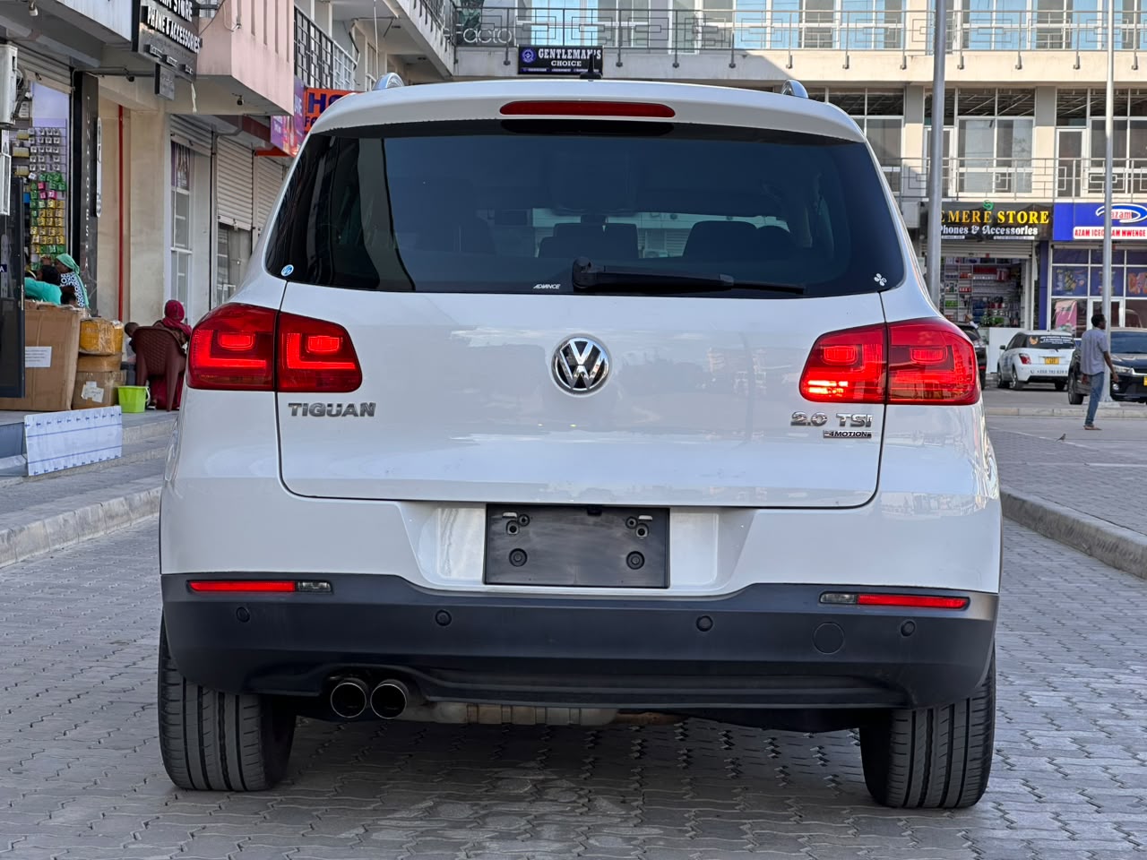 VOLKSWAGEN TIGUAN thumbnail 7